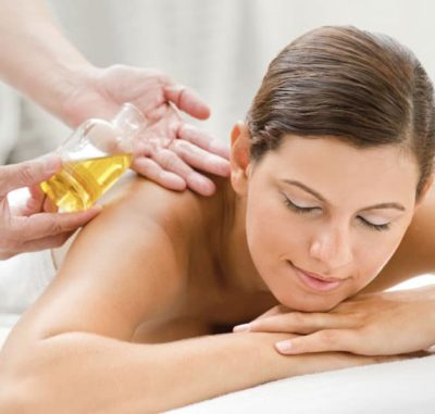 VTCT Aromatherapy Oil (Pre-Blended) Massage Certificate can be earned at the only VTCT approved centre in Bali in 15 days.