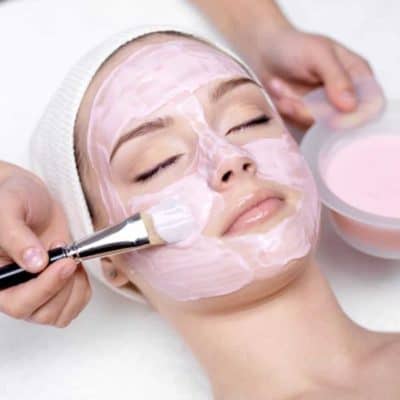 This facial course at the Bali International Spa Academy (BISA) teaches novice to experienced therapists, aestheticians and skin care specialists how to give facials up to international standards with recognized certification.